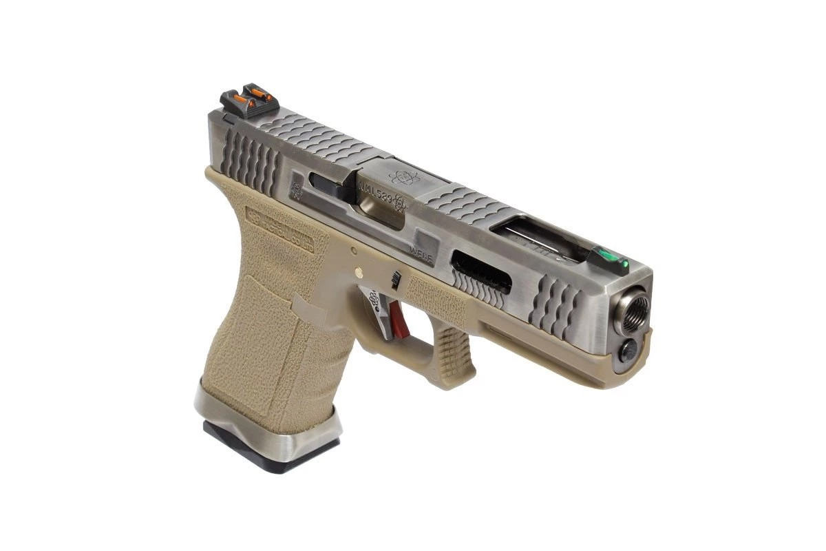 WE GBB plynová pistole R18C Gen4 T8 Custom - Písková/stříbrná