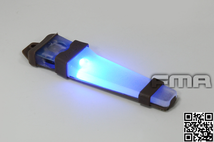 Levně FMA Světlo taktické poziční E-LITE pískové - modré