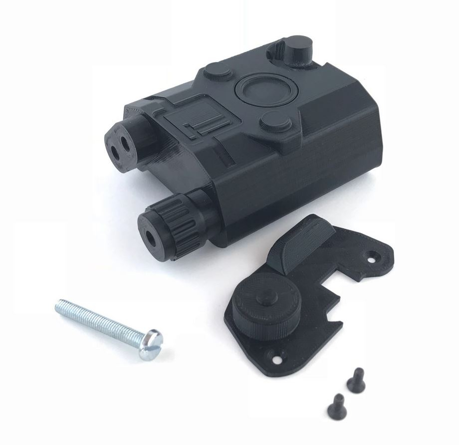 TITAN Box na baterii PEQ15 pro Titan Lithium Ion