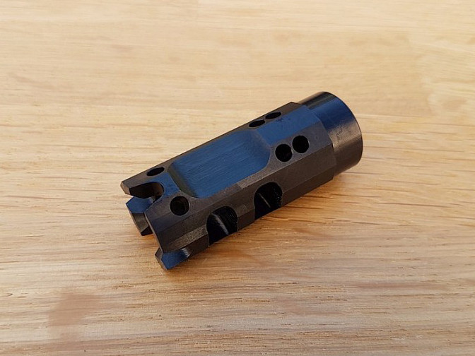RetroArms CNC kompenzátor typ A (14 mm CCW) – Černá