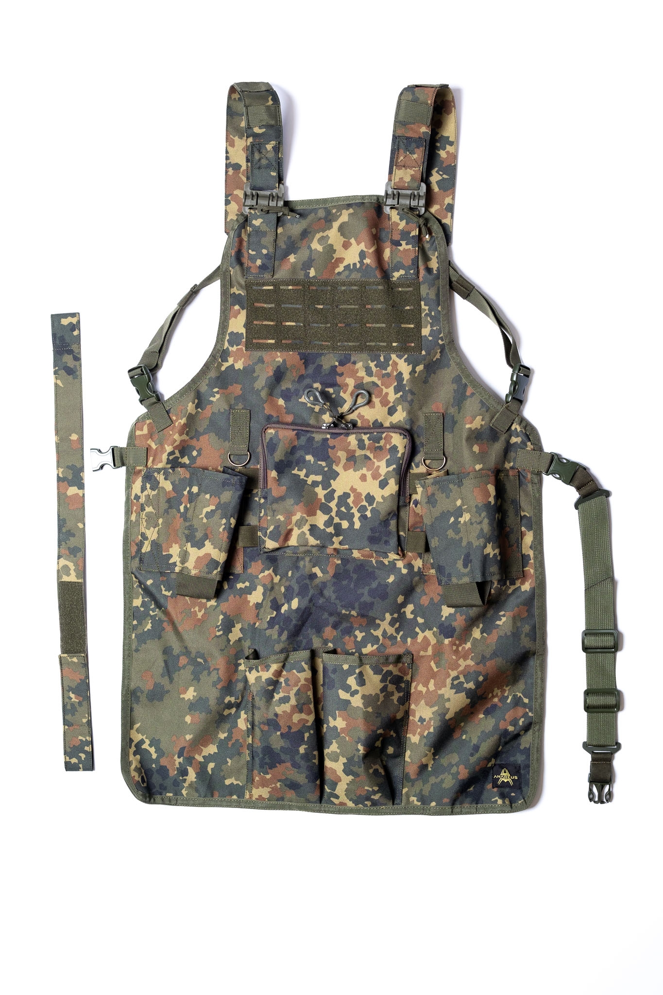 ANAREUS taktická grilovací zástěra GrillCommander, Laser-cut - Flecktarn