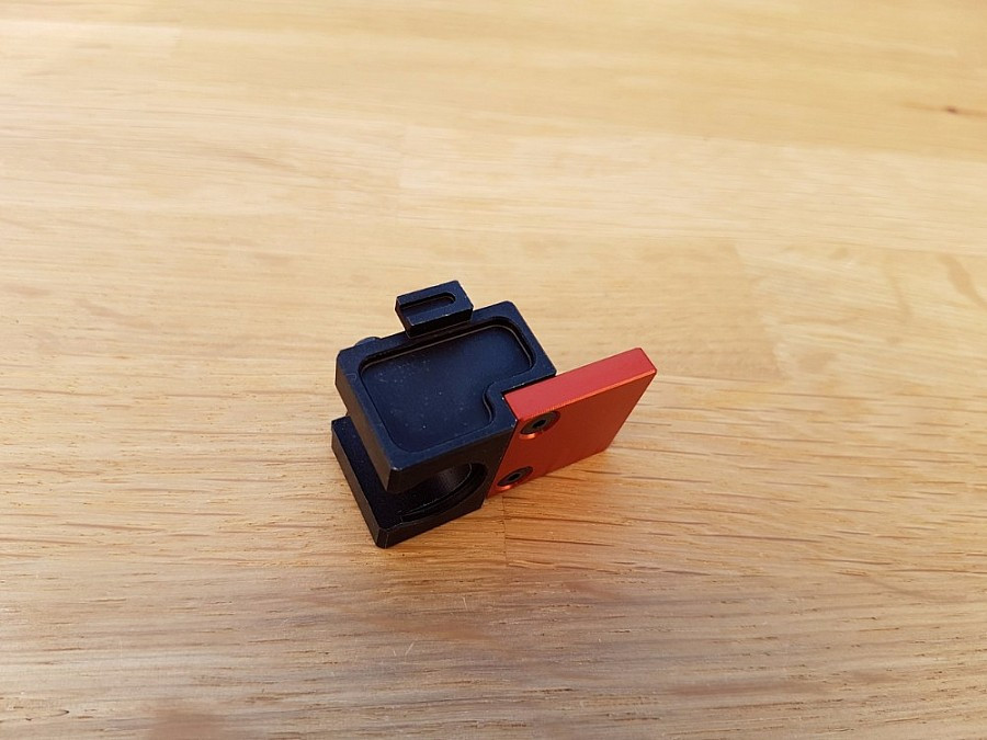 RetroArms CNC podpůrná kostka hop-up komory AK